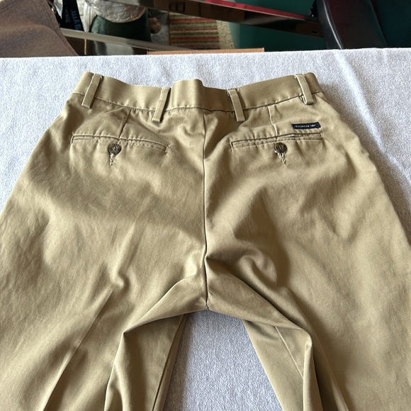 3 for 1 price: 3 pair of Men’s Dockers D3 classic fit khakis - Size 31x30. - Picture 11 of 11